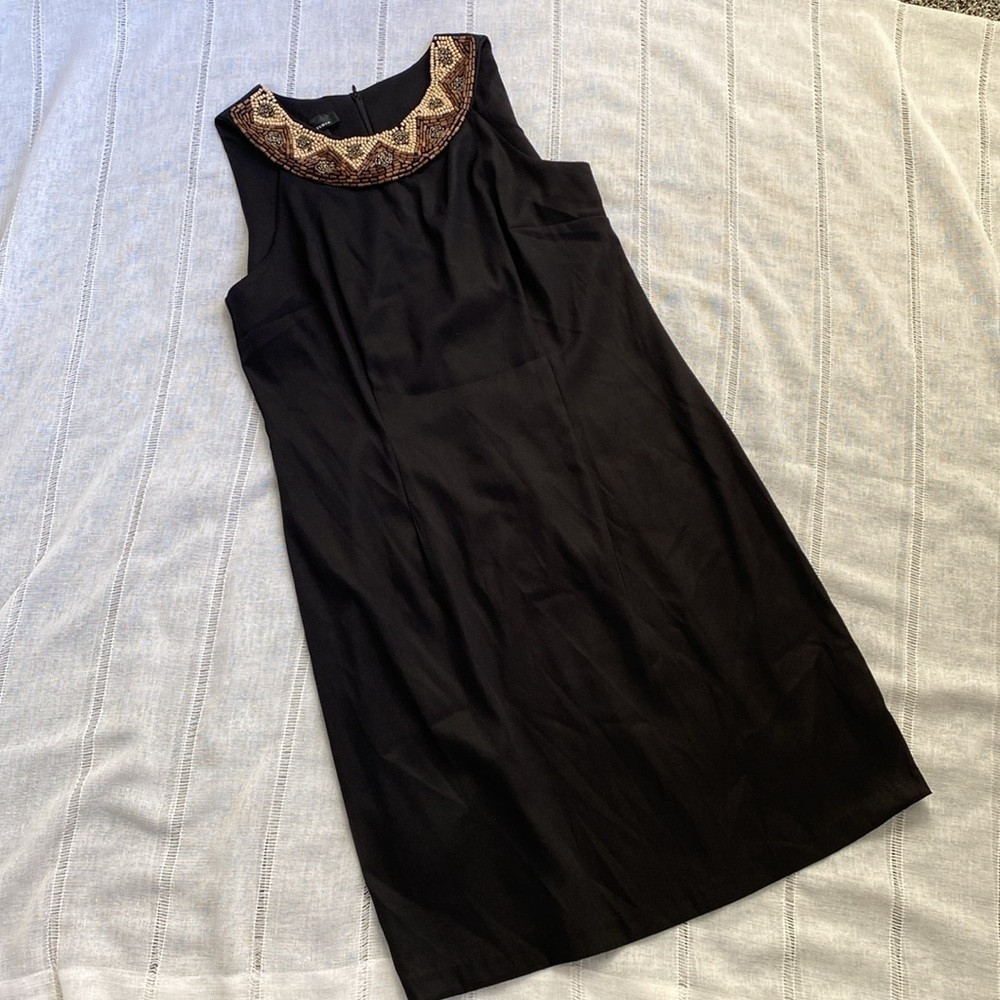 AB Studio little black cocktail dress with beaded collar. - Picture 7 of 13